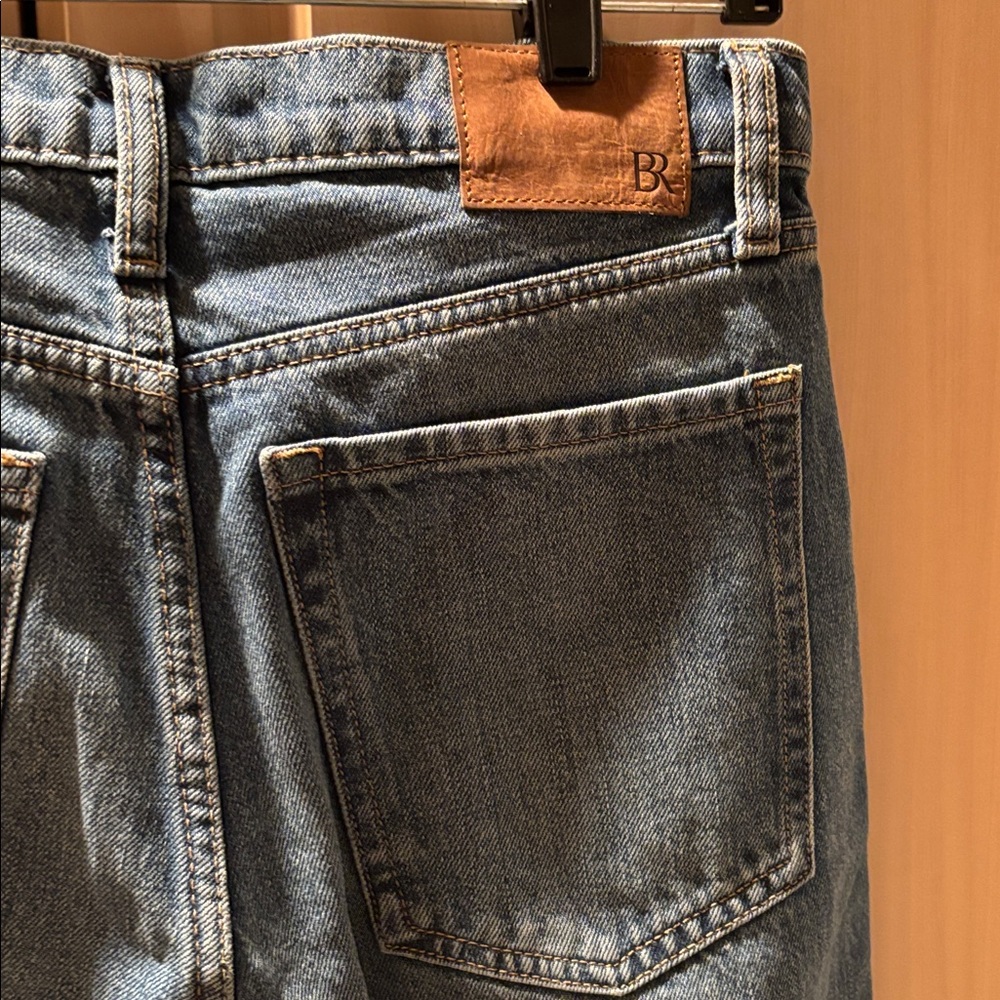 Banana Republic NWT Petite Blue wide leg Jeans. - Picture 11 of 14